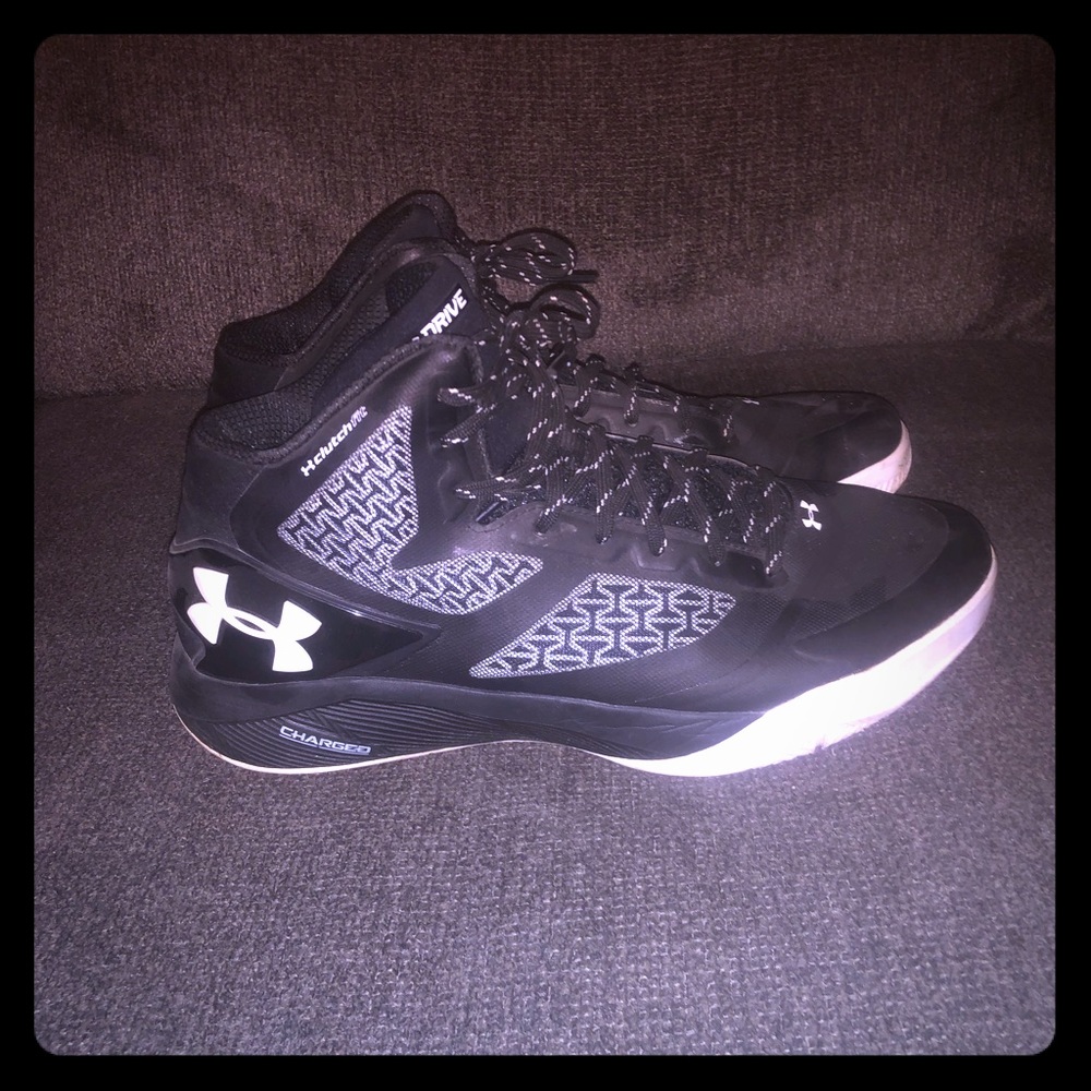 Under Armour men’s clutchdrive size 11.5 sneakers